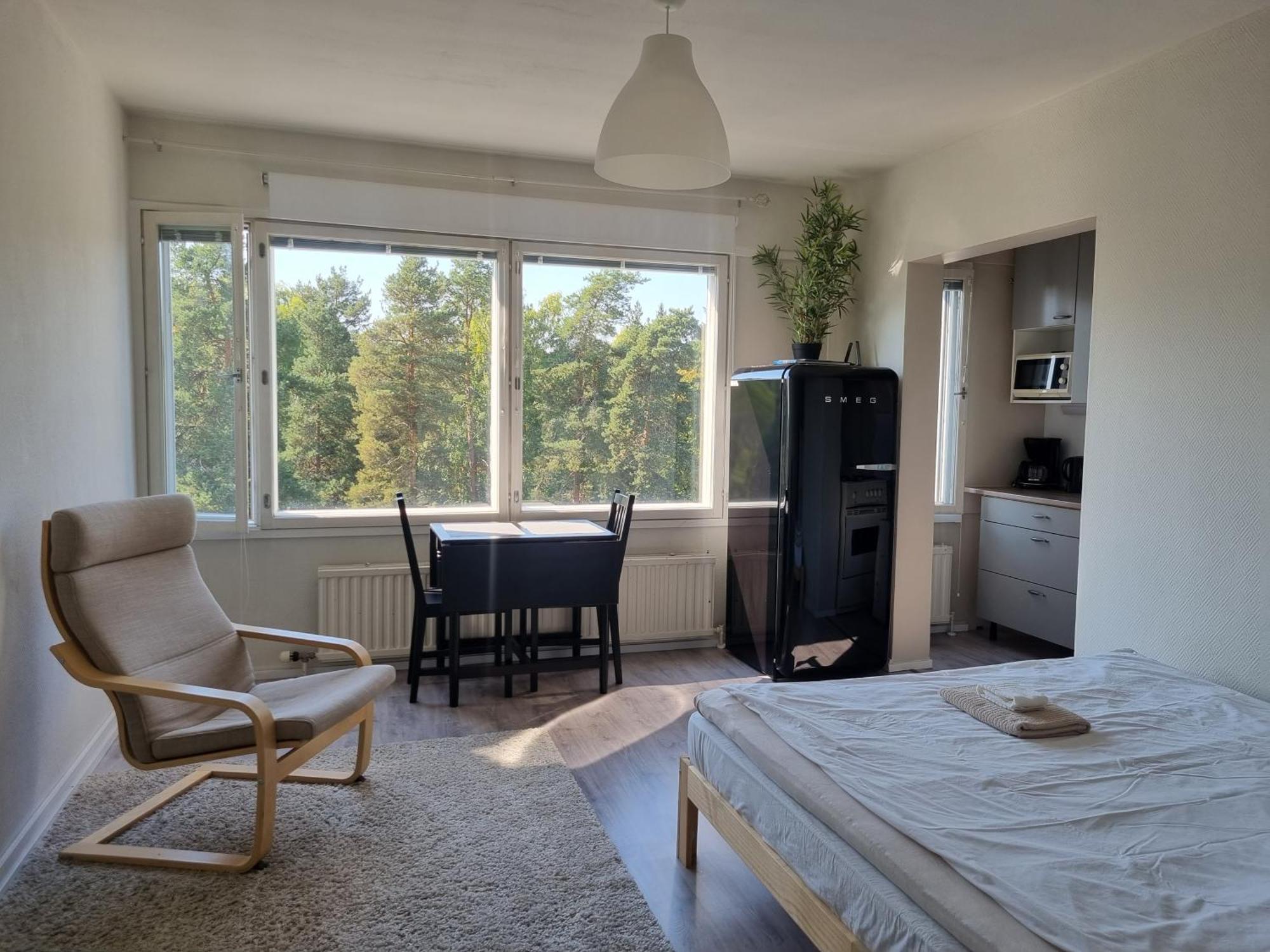 Ylimmaen Kerroksen Yksioe Laehellae Matkakeskusta Apartamento Lappeenranta Exterior foto